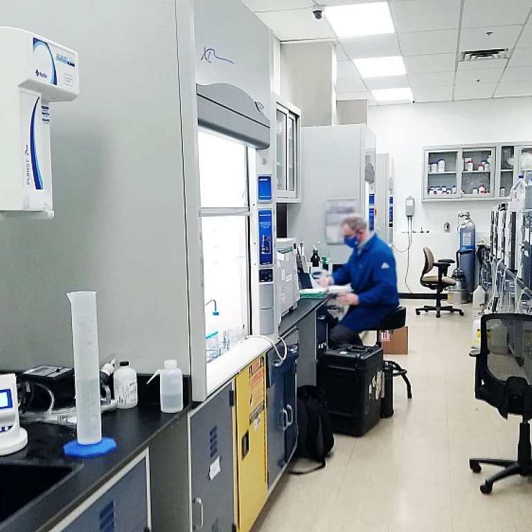 Comprendre l'importance du tableau des tubes de prélèvement en biotechnologie